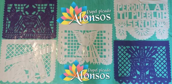ENRAMADA DE PLASTICO 5 MTS SEMANA SANTA MORADO Y BLANCO